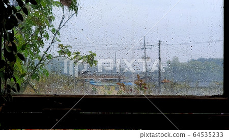 多雨的風景 多雨的風景 64535233