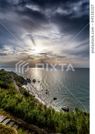 Dramatic sky before sunset 64538107