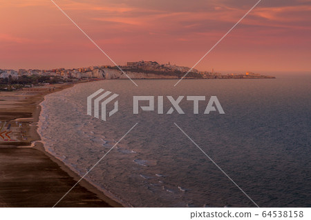 Vieste in sunset Vieste in sunset 64538158