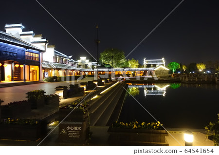 West Tong night 64541654