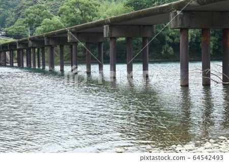 Shimanto River Katsuma Sediment Bridge Shimanto River Katsuma Sediment Bridge 64542493