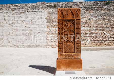 Basilica di San Francesco, historical architecture in Assisi, Italy Basilica di San Francesco, historical architecture in Assisi, Italy 64544281