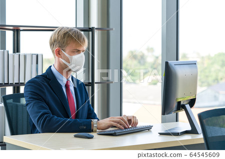 Ways to prevent the transmission of disease can be done by wearing a surgical mask. Ways to prevent the transmission of disease can be done by wearing a surgical mask. 64545609