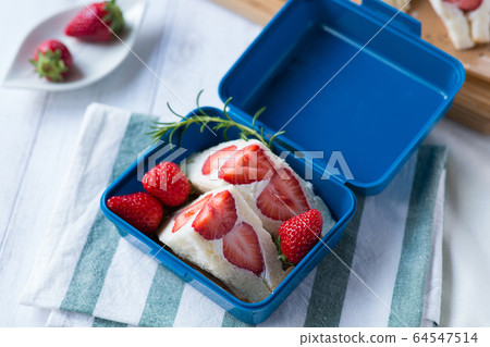 水果三明治 64547514