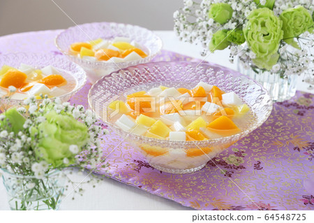 Fruits Annin tofu 64548725