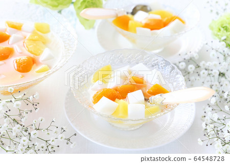 Fruits Annin tofu 64548728