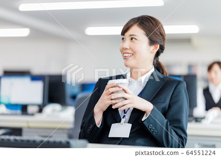 Office scene, drink, resting Office scene, drink, resting 64551224