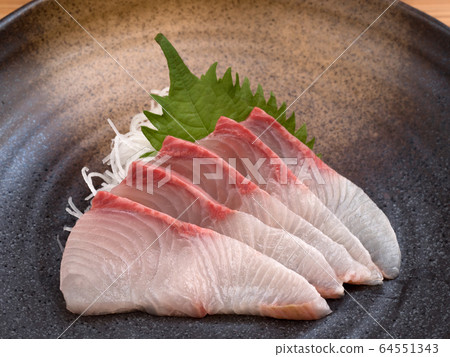 Kanpachi's sashimon 64551343