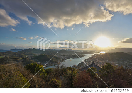 《Hiroshima Prefecture》 View from Jodojiyama Observatory 《Hiroshima Prefecture》 View from Jodojiyama Observatory 64552769