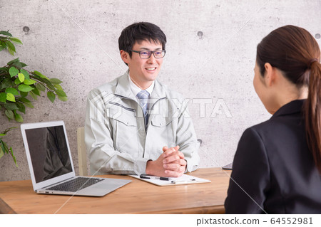 Business scene of work clothes Business scene of work clothes 64552981