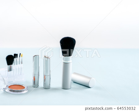 Cosmetic image 64553032