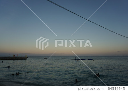 麥丹新鎮海灘 麥丹新鎮海灘 64554645