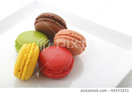 多彩的蛋白杏仁餅乾 64555851