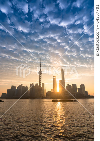 "Shanghai" Dawn of Shanghai, Lujiazui skyscraper "Shanghai" Dawn of Shanghai, Lujiazui skyscraper 64557781