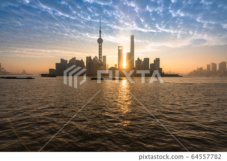 "Shanghai" Dawn of Shanghai, Lujiazui skyscraper "Shanghai" Dawn of Shanghai, Lujiazui skyscraper 64557782