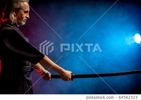 real kendo fighter ready to fight with enemy real kendo fighter ready to fight with enemy 64562323