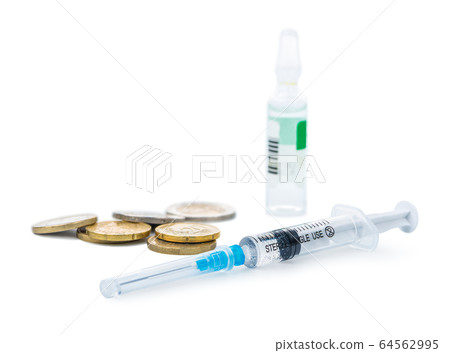 Syrenge and coins 64562995