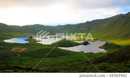 Landscape sunset view to Caldeirao crater, Corvo Landscape sunset view to Caldeirao crater, Corvo 64563992