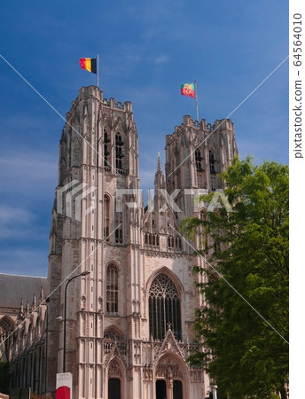 Exterior view to St Michael and St Gudula Exterior view to St Michael and St Gudula 64564010