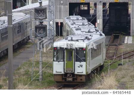 Kiha 110目前在二津運輸地區 Kiha 110目前在二津運輸地區 64565448