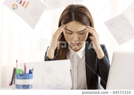 Business woman stress Business woman stress 64571310