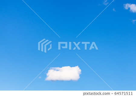 lonely little cloud in blue sky lonely little cloud in blue sky 64571511