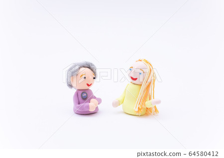 手工紙泥娃娃，老人英語會話班，國際交流 64580412