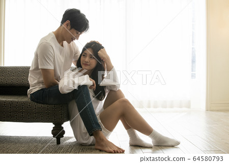 Lifestyle, man and woman, weekend Lifestyle, man and woman, weekend 64580793