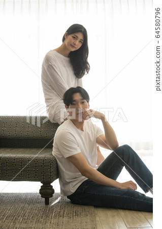 Lifestyle, man and woman, weekend Lifestyle, man and woman, weekend 64580796
