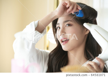 Beauty, woman, hair 64581071