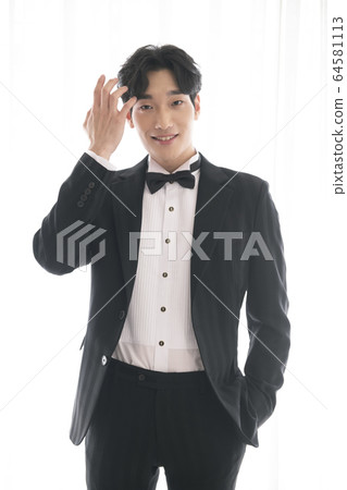 Lifestyle, men, wedding 64581113