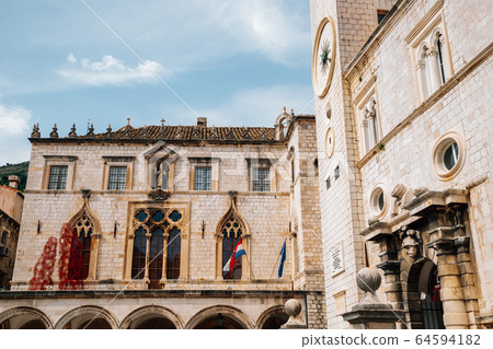 Medieval old town Sponza Palace in Dubrovnik, Croatia 64594182