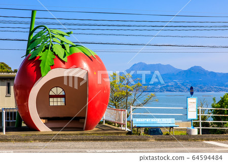 Fruit Bus Stop: Tomato [Onagai Town, Isahaya City, Nagasaki Prefecture] 64594484