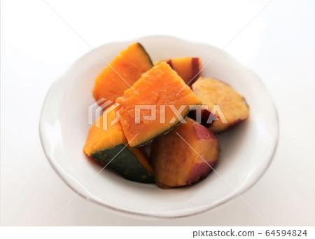 Delicious boiled pumpkin and sweet potato Delicious boiled pumpkin and sweet potato 64594824