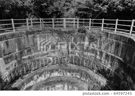 黑崎電池仍為黑色和白色[長崎縣壹岐市] 64597243