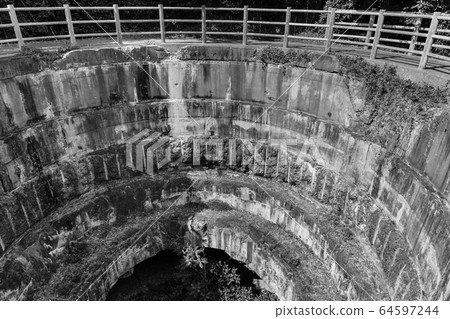 黑崎電池仍為黑色和白色[長崎縣壹岐市] 64597244