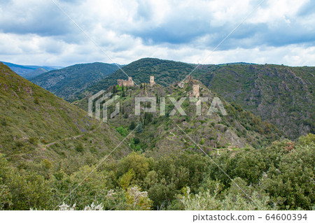 Rastul castle landscape 64600394