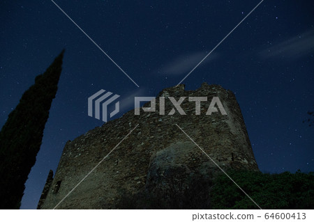 拉斯塔爾城堡的風景和夜景 拉斯塔爾城堡的風景和夜景 64600413