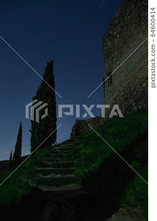 拉斯塔爾城堡的風景和夜景 64600414