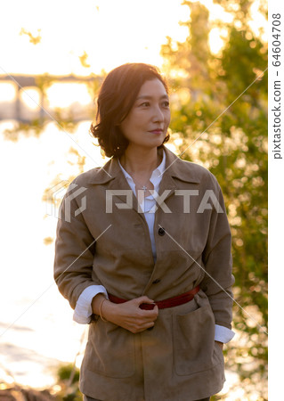 中年婦女業務 中年婦女業務 64604708