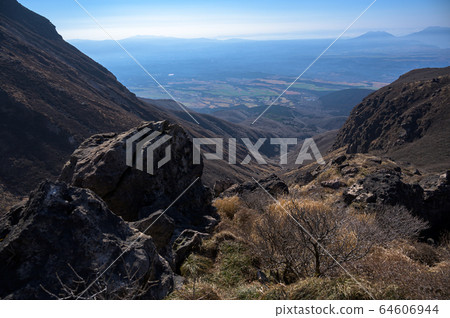 Kusumiyama Aso visible over the valley 64606944