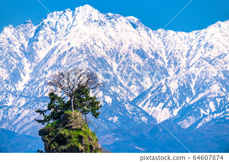 <富山縣>天原海岸，名和，立山山脈 64607874