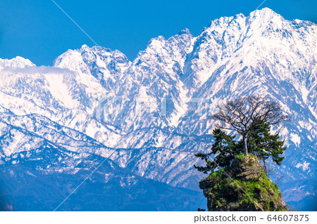 <富山縣>天原海岸,名和,立山山脈 <富山縣>天原海岸,名和,立山山脈 64607875