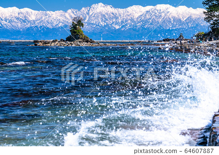 <富山縣>天原海岸，名和，立山山脈 64607887