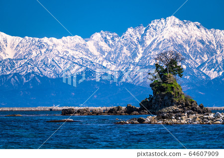 <富山縣>天原海岸，名和，立山山脈 64607909