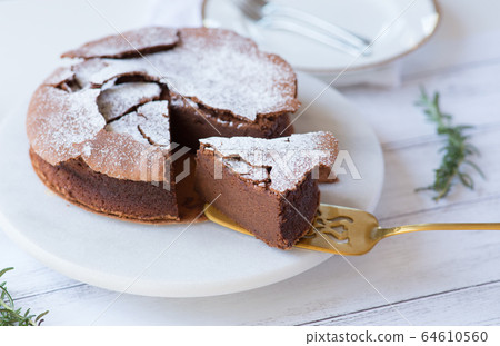 Gateau chocolat  64610560