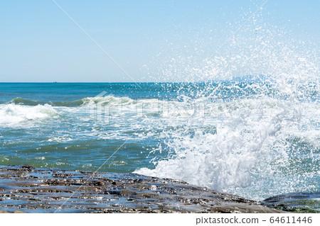 Sea image Sea image 64611446