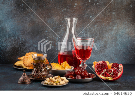 Ramadan Iftar sweets 64614630