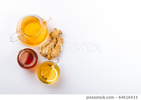Ginger and lemon tea Ginger and lemon tea 64616433