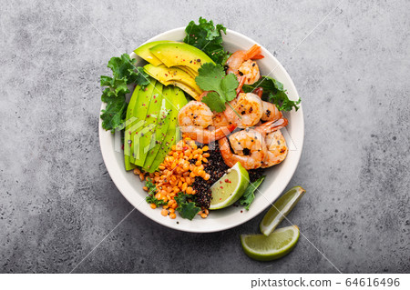 Salad with shrimps and avocado 64616496